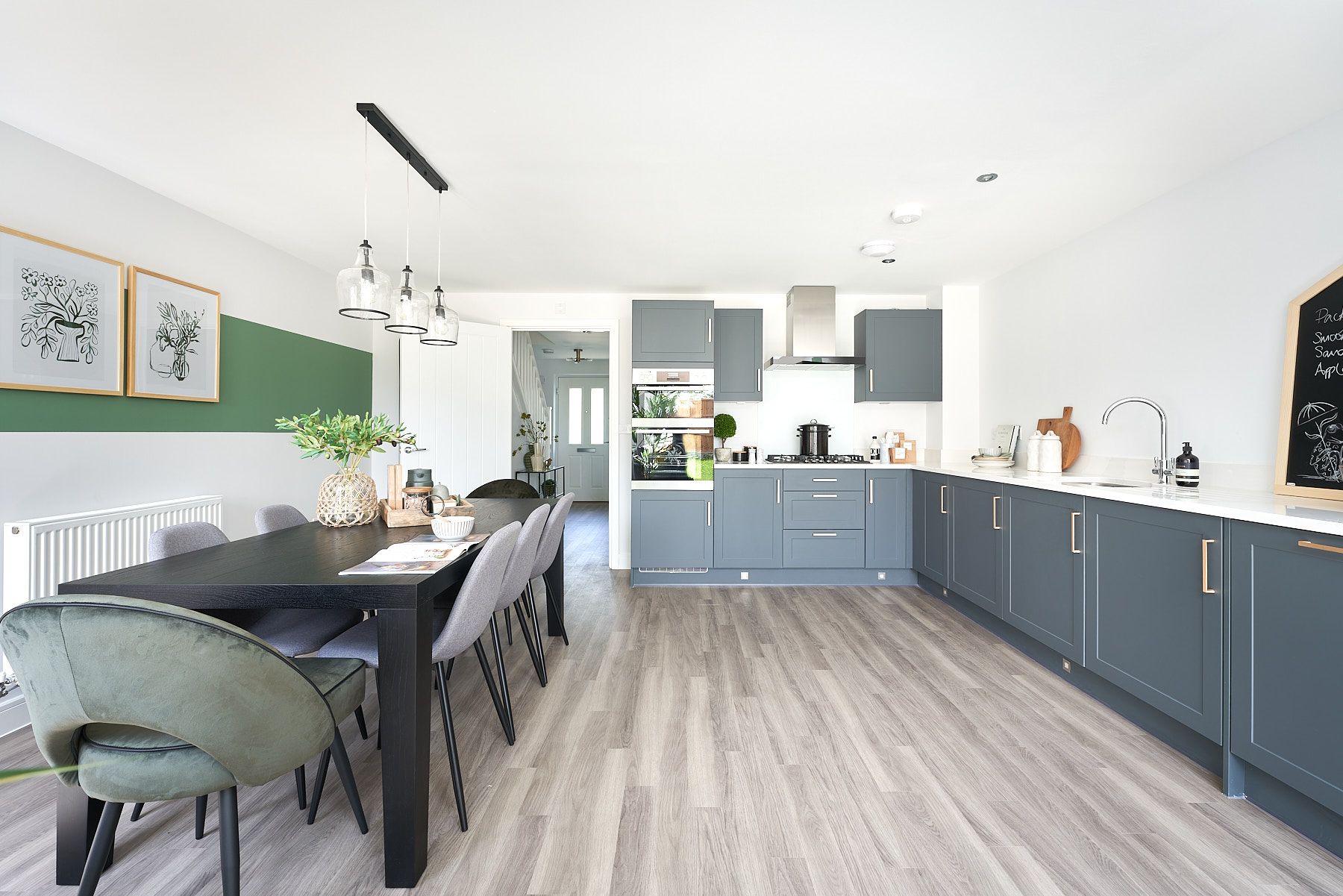 Kitchen Diner Family Room