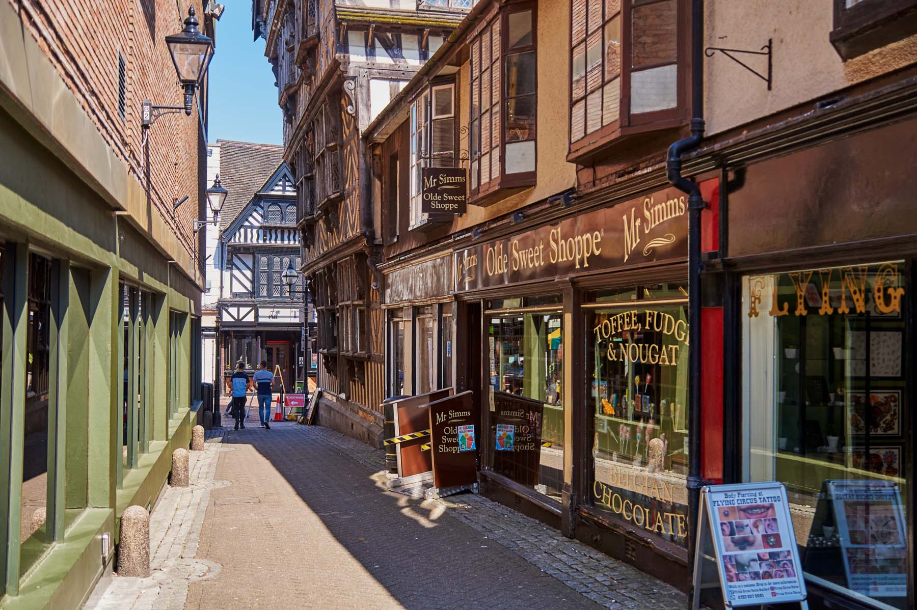 Burleyfields-Shopping