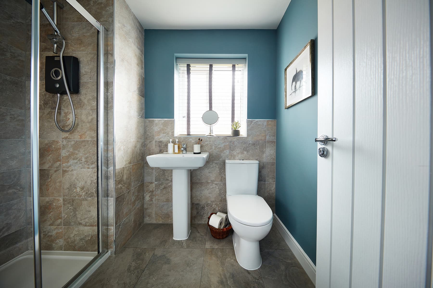 EN Suite TW NMids Appledown Orchard CoventryPD30AmershamEnsuite 1