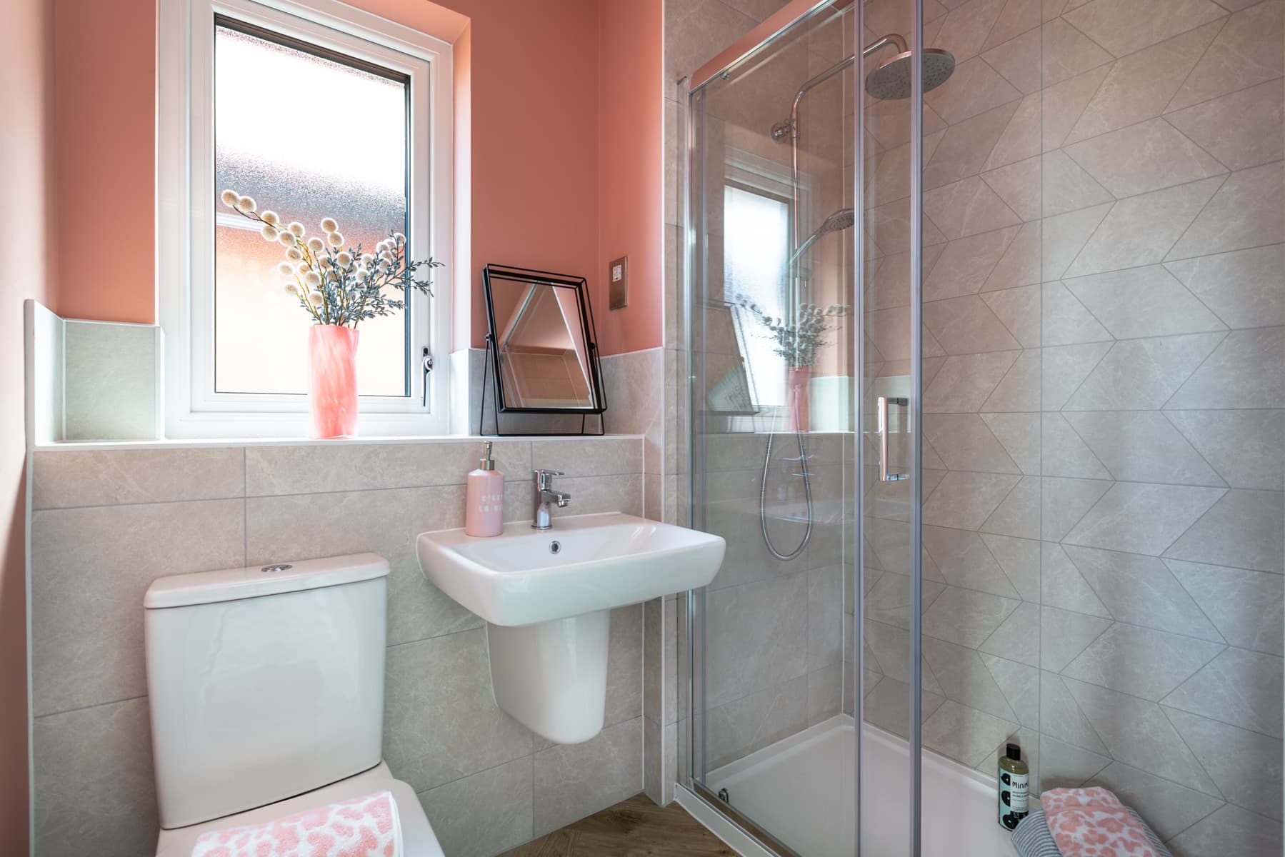 En suite to Bedroom 2 