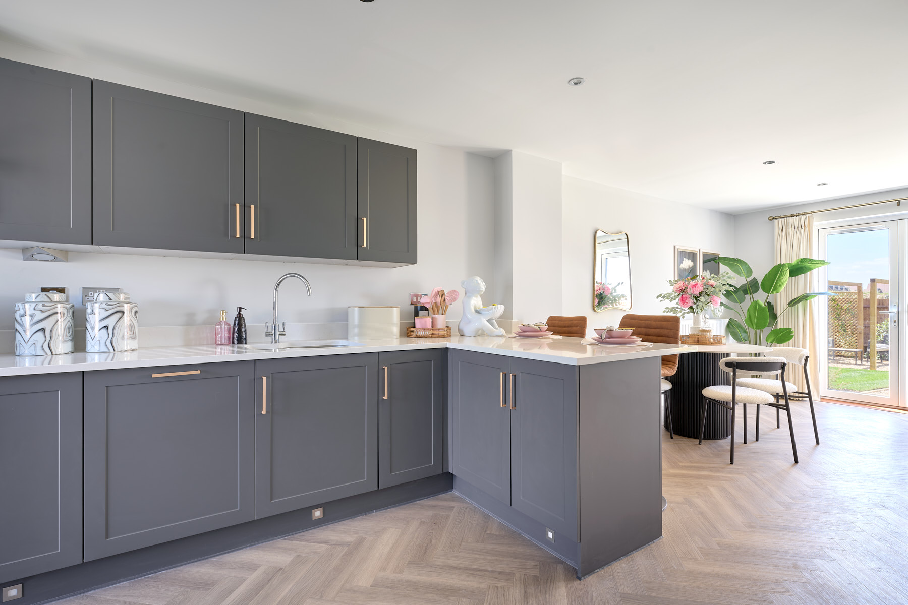 Kitchen and dining area