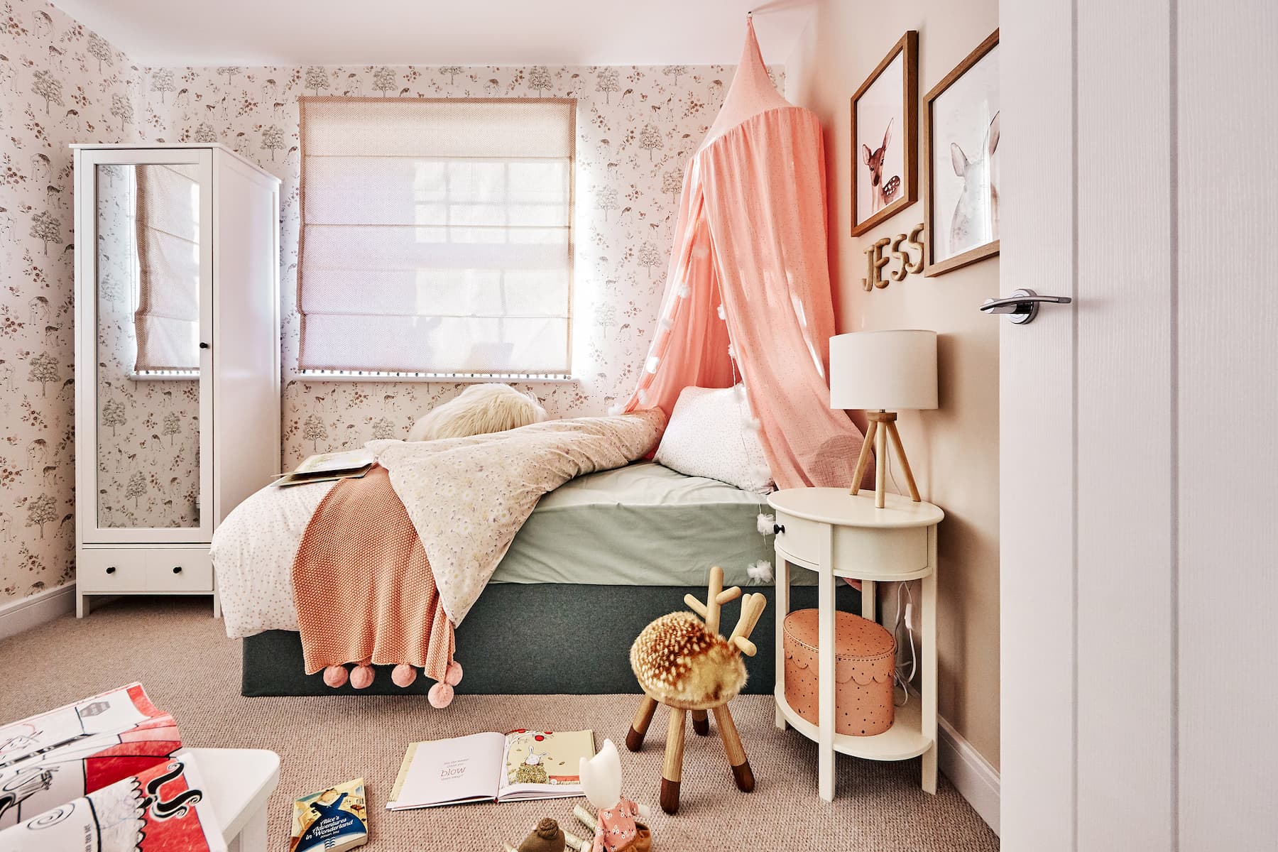 TWM-MartsMead-Trusdale-Bed 3