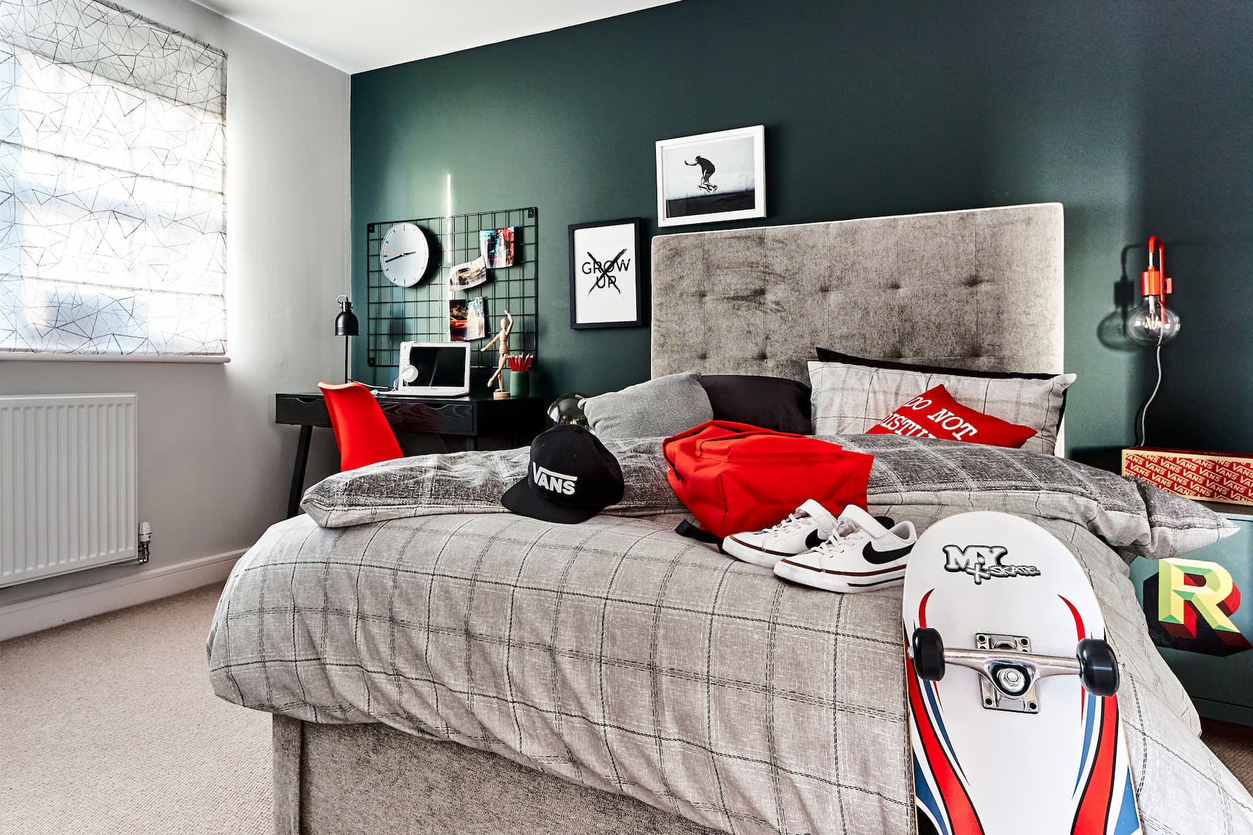 TWM-MartsMead-Trusdale-SHstaged-bed 2