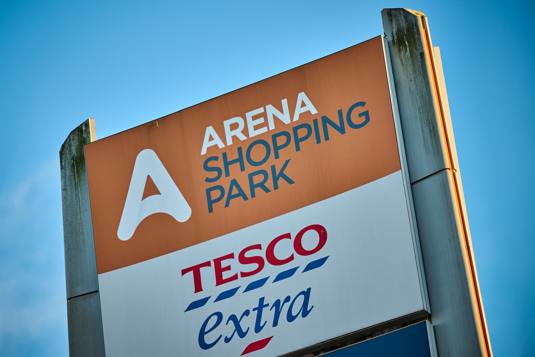 Plenty of nearby amenities 