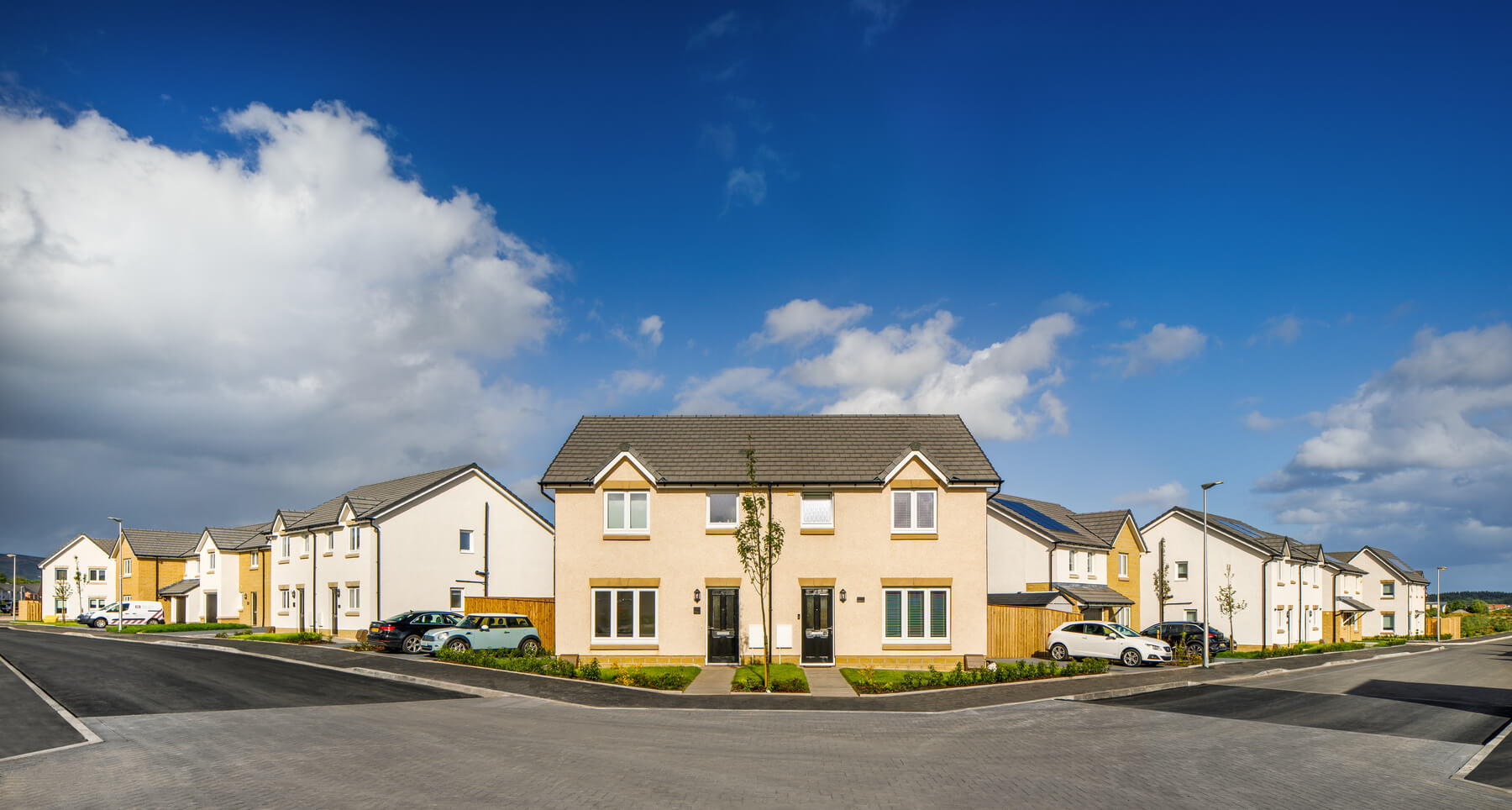 Taylor Wimpey new elevation street scene West Scotland homes