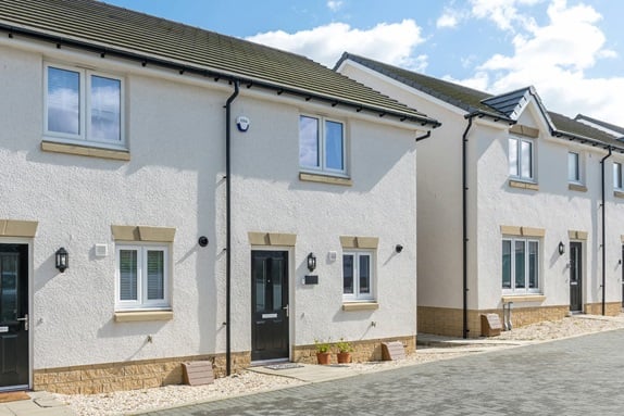 2 bedroom mid terrace
