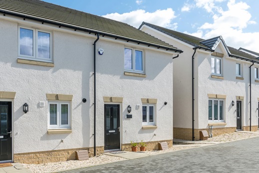 2 bedroom mid terrace
