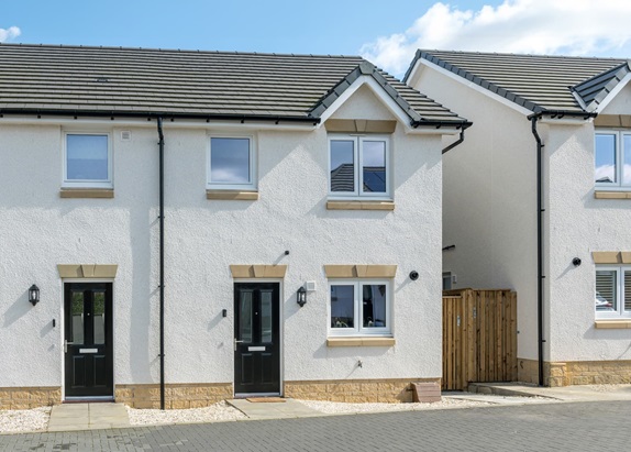 3 bedroom end terrace