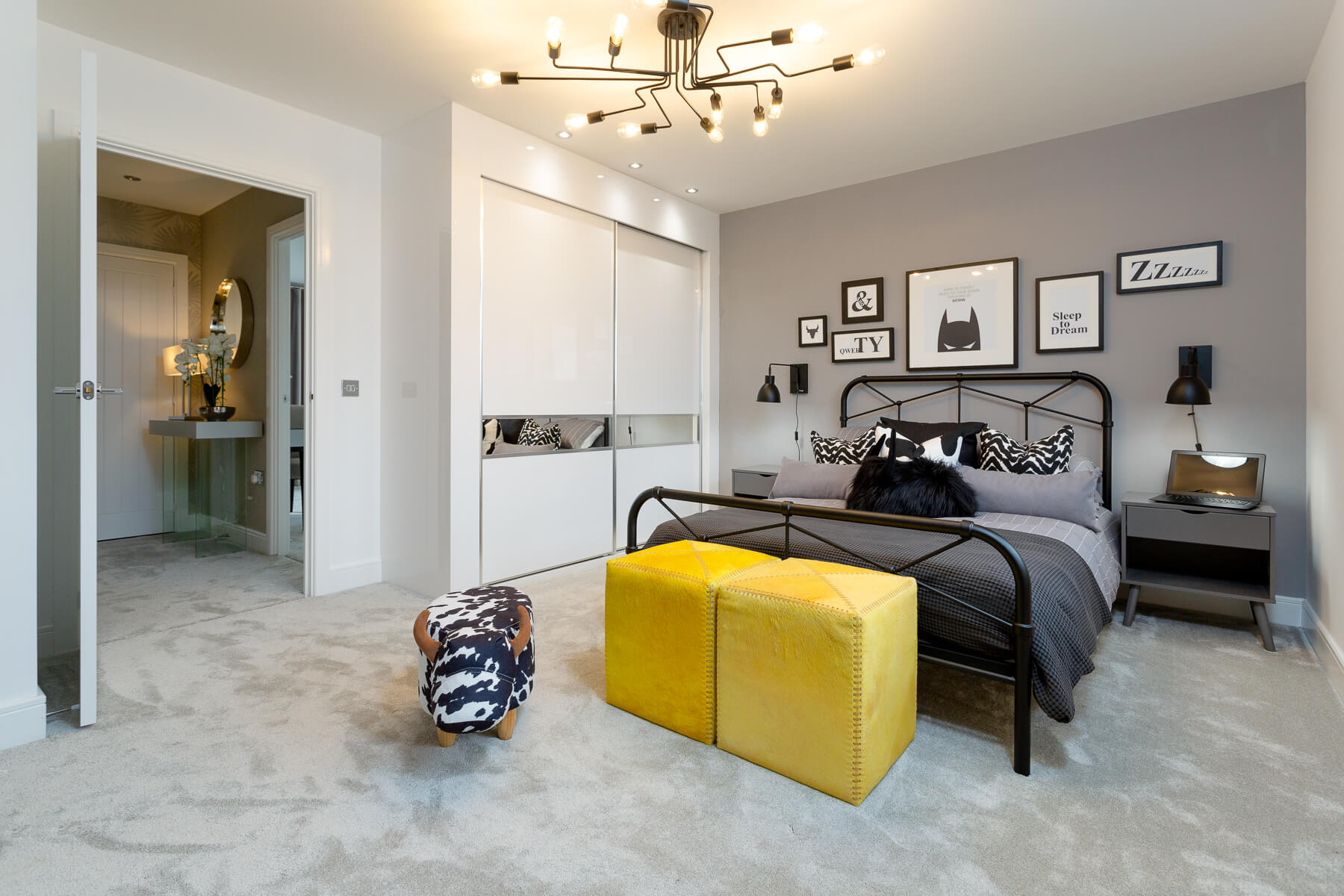 Taylor Wimpey the Buchanan bedroom three
