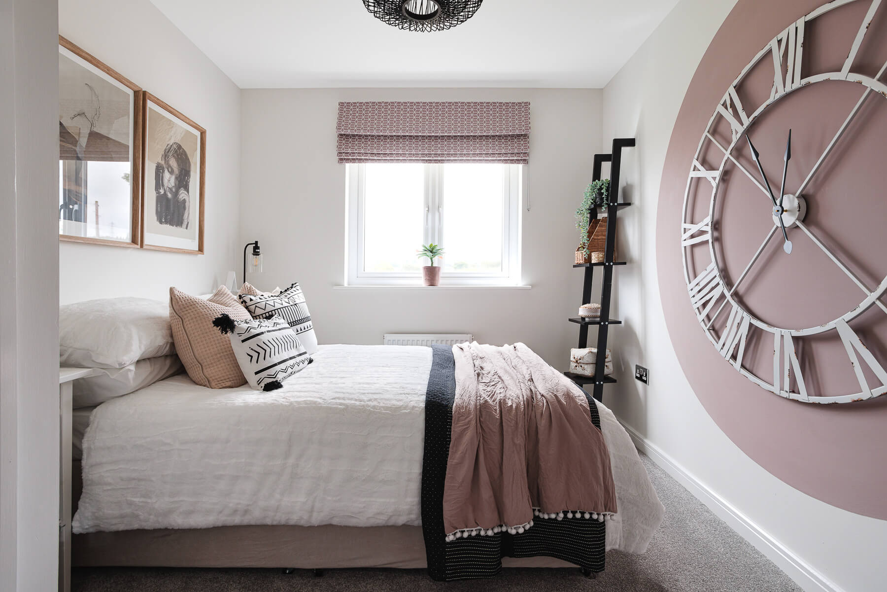 Taylor Wimpey West Scotland the Baxter 3 bedroom show home Duncarnock Barrhead