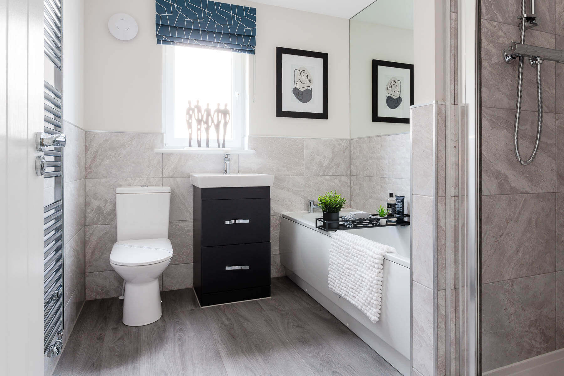 Taylor Wimpey West Scotland 4 Bedroom new home Fraser Duncarnock Barrhead