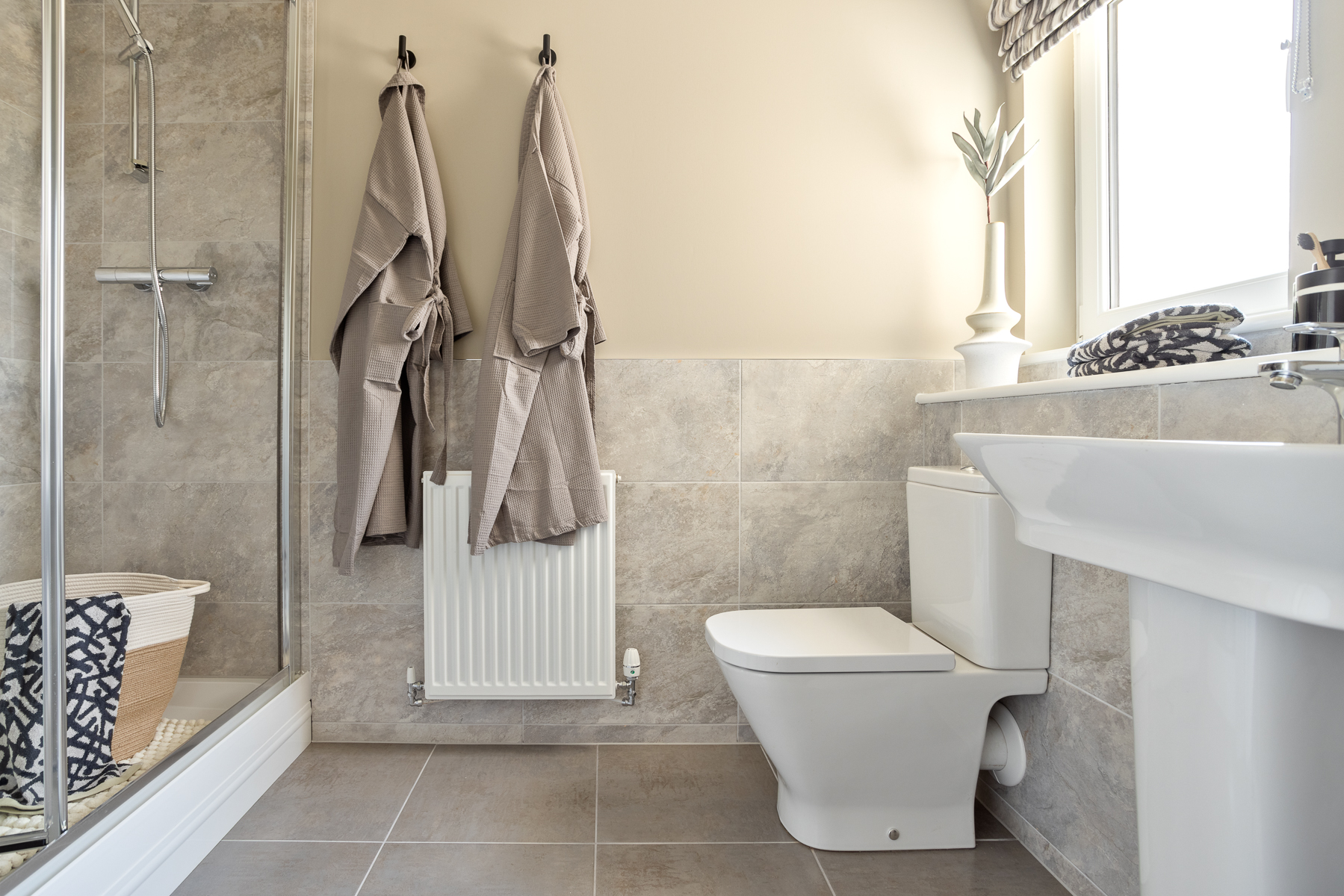 En suite in the Maxwell home