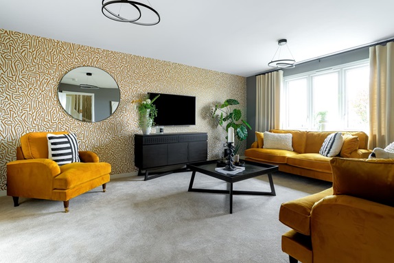 5 bedroom detached
