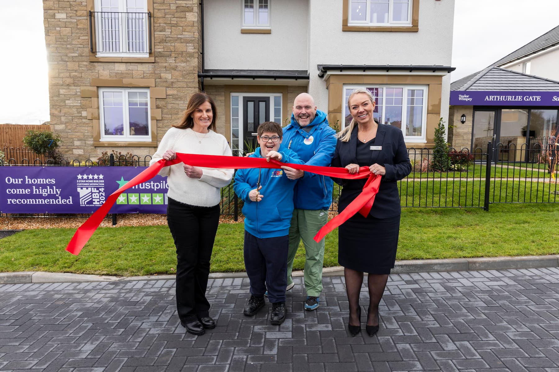 Arthurlie Ribbon cutting