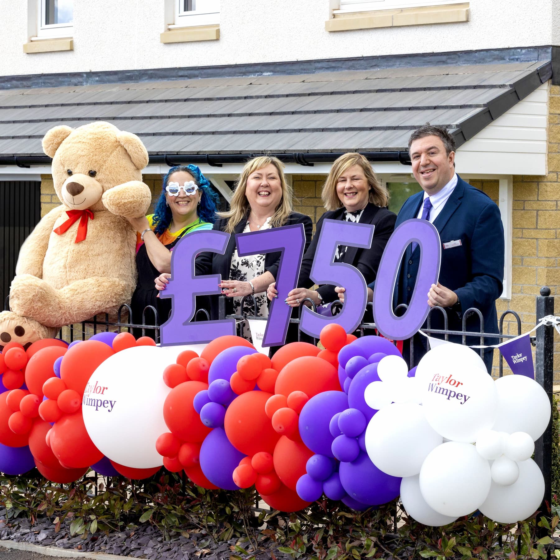 Calder Teddy event outside 750