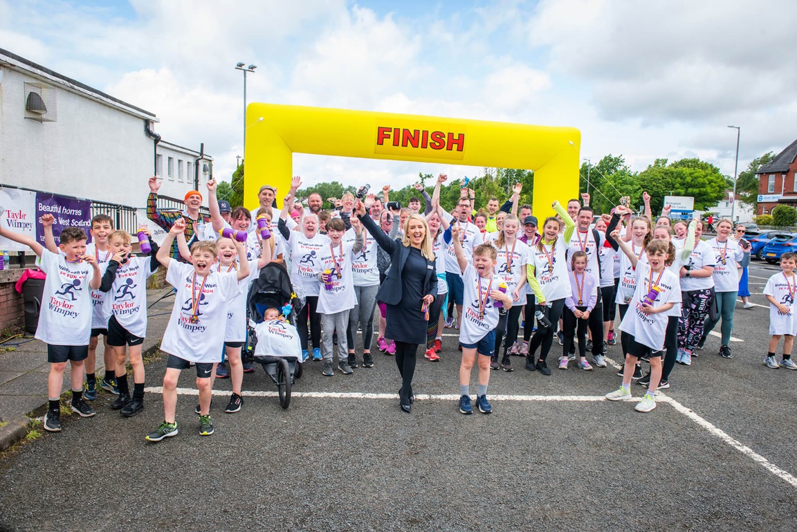 Taylor Wimpey West Scotland Dargavel Village Bishopton fun run