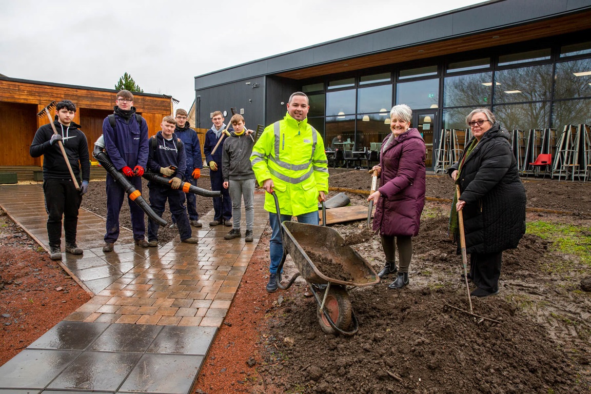 Taylor Wimpey soil donation Glenboig