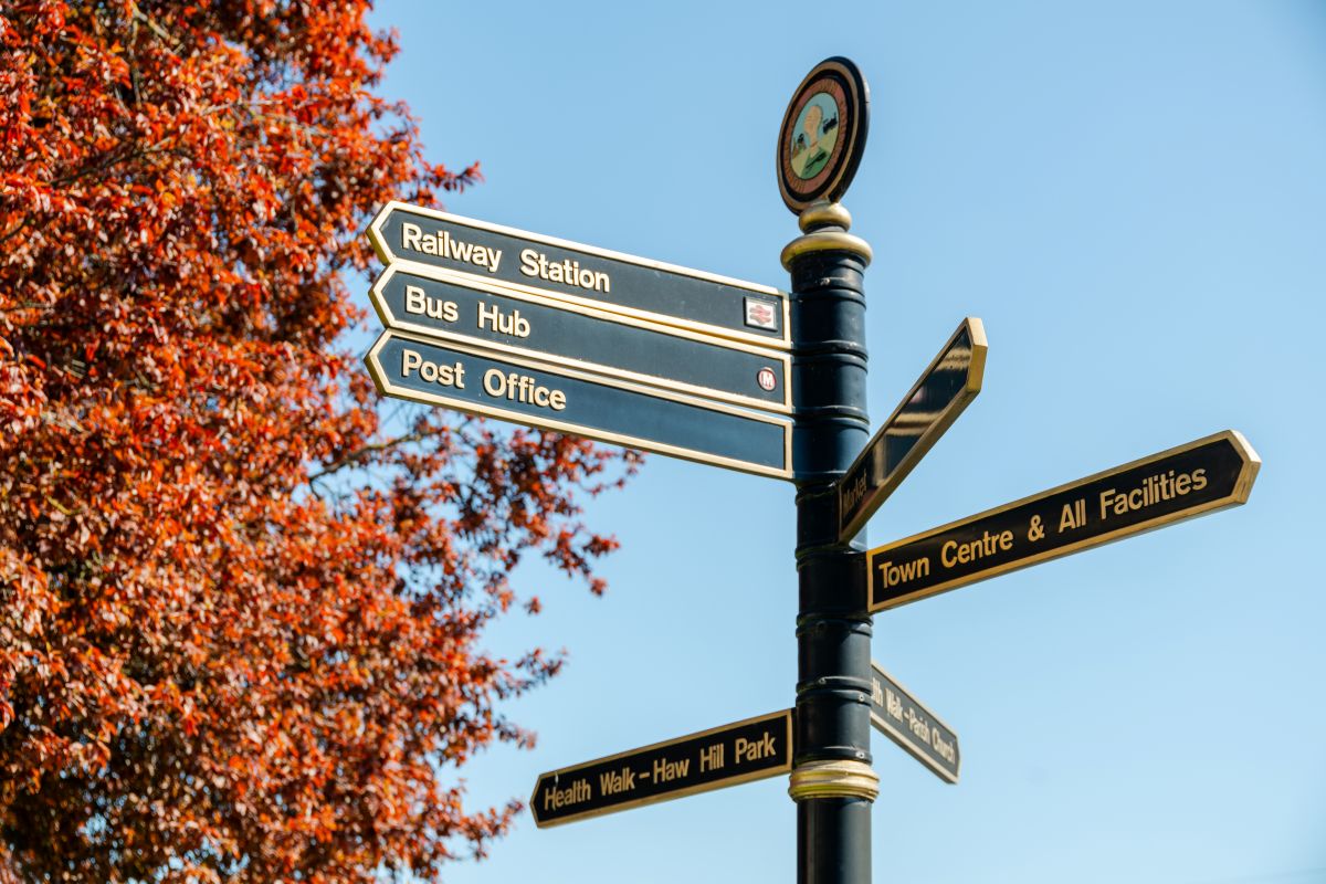 Normanton is a stone's throw away and offers a wealth of additional amenities