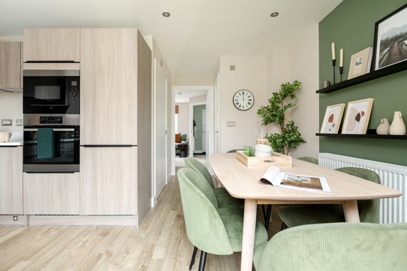 3 bedroom semi-detached