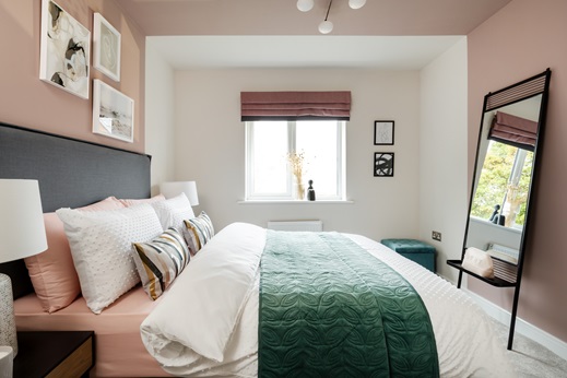 3 bedroom end terrace