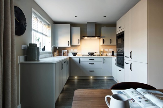 4 bedroom semi-detached