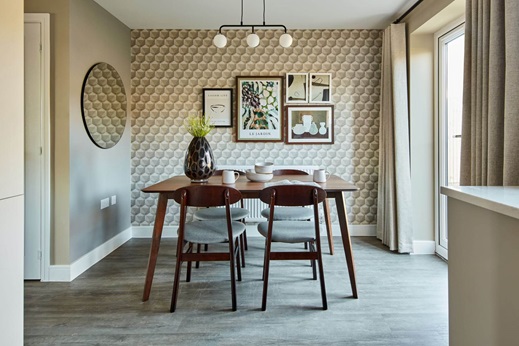 4 bedroom semi-detached