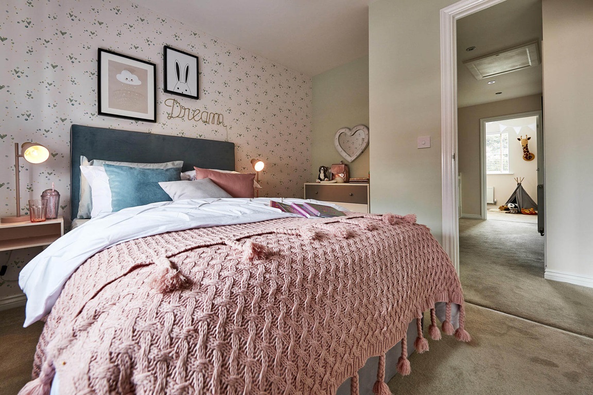 Midford bedroom at Edwalton Chase