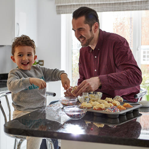 Family baking