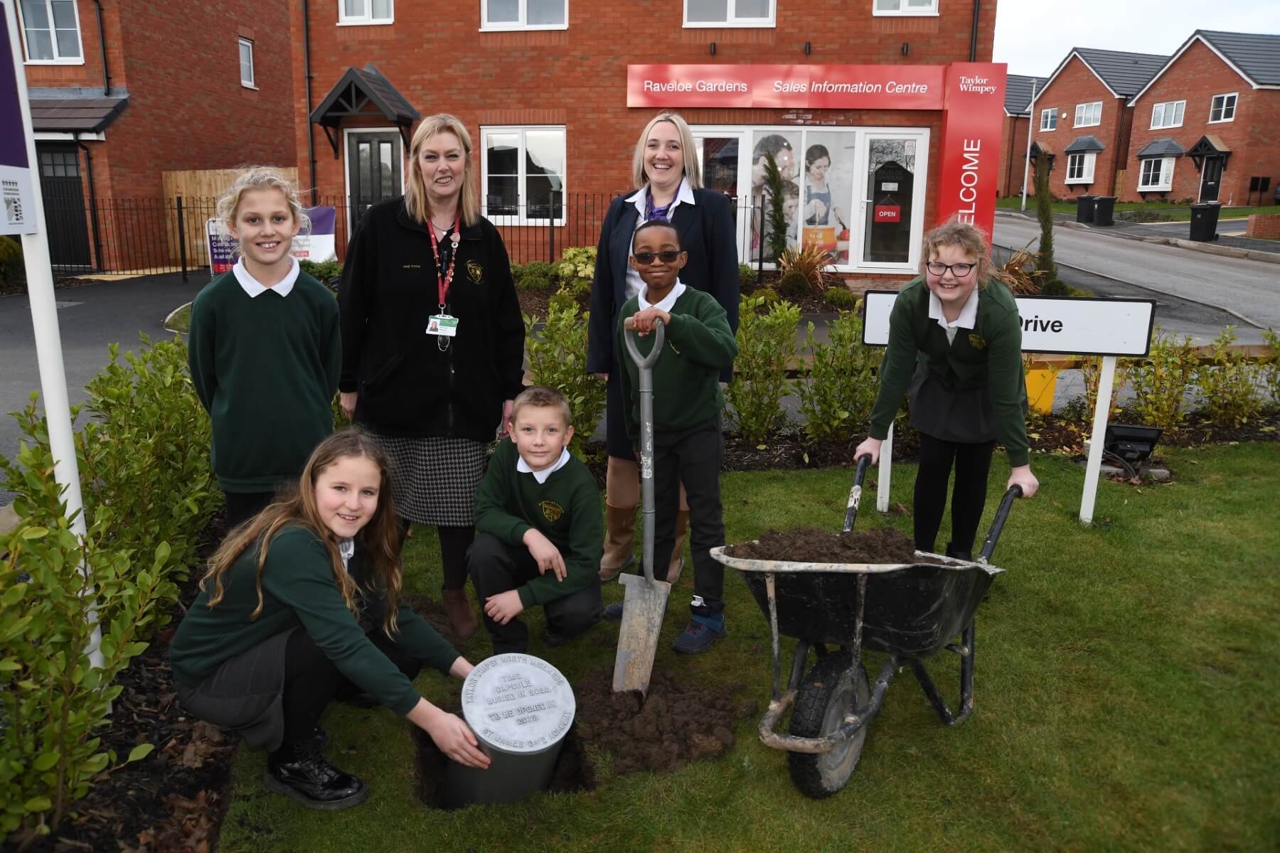 260123 TWNM Raveloe Gardens Time Capsule021
