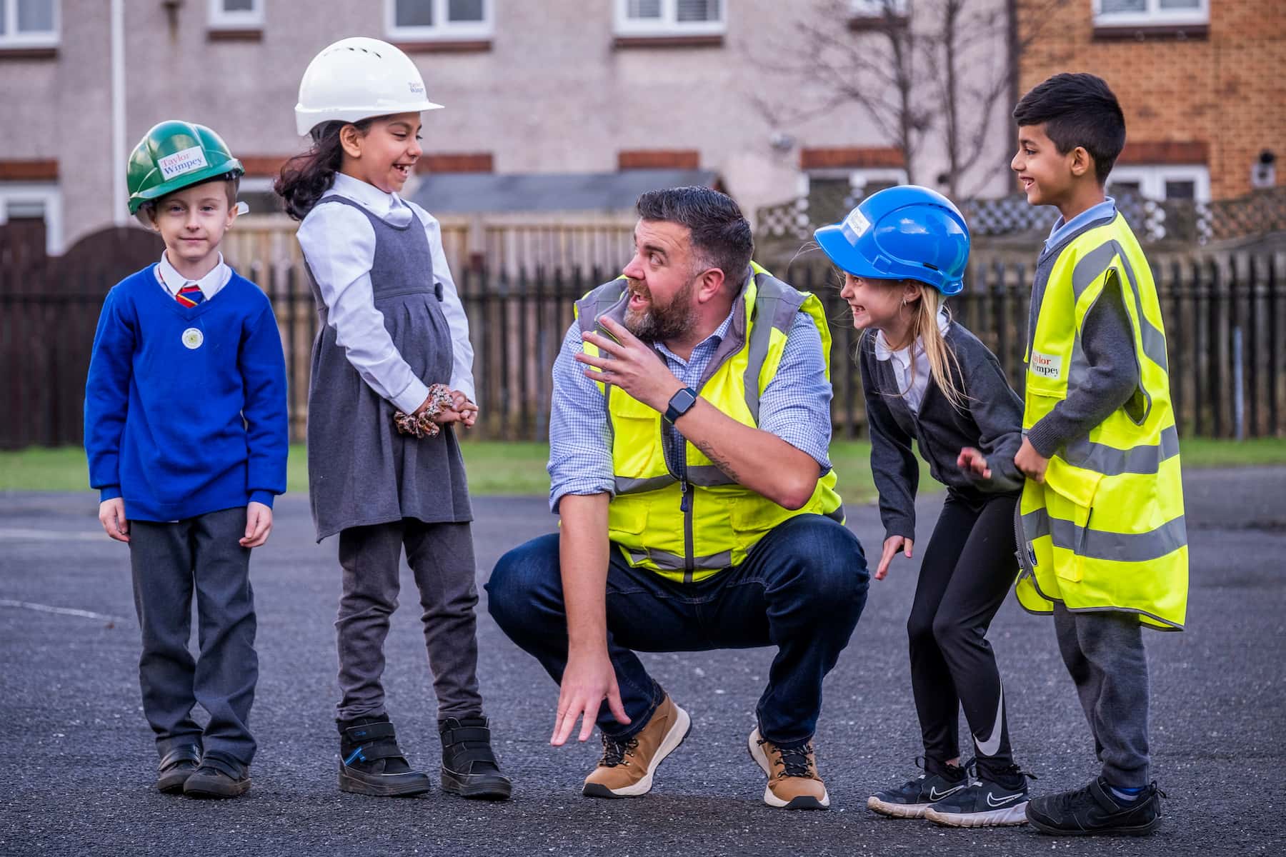 Local school children in Renfrew