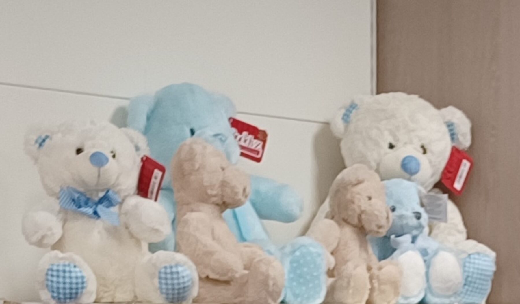 Friends at Broomfield Hospital - Christmas copy