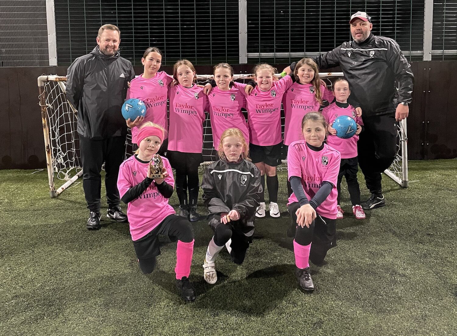 Sully Pinks Girls Team