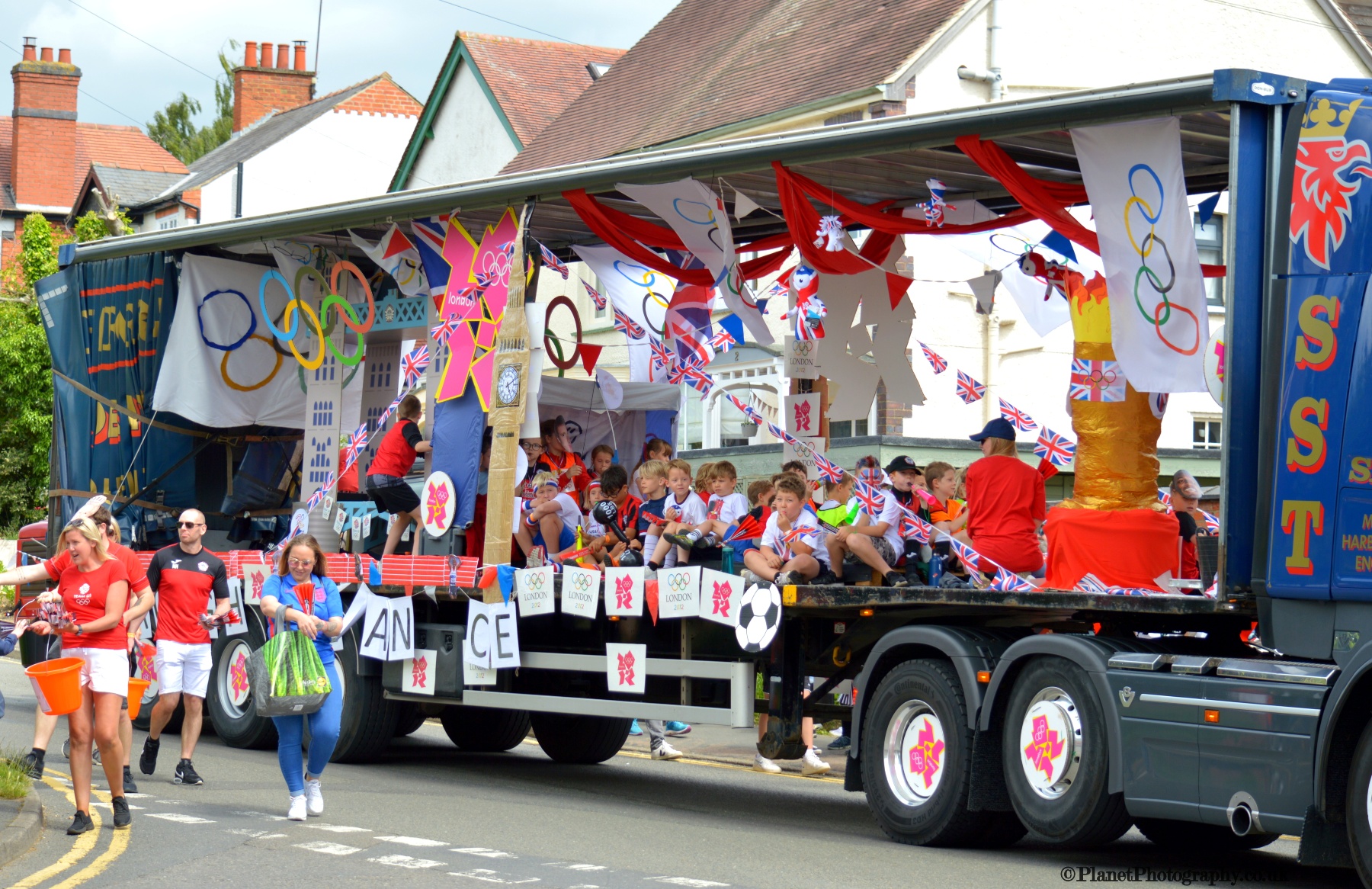 TWEM_Harborough Carnival_Hero