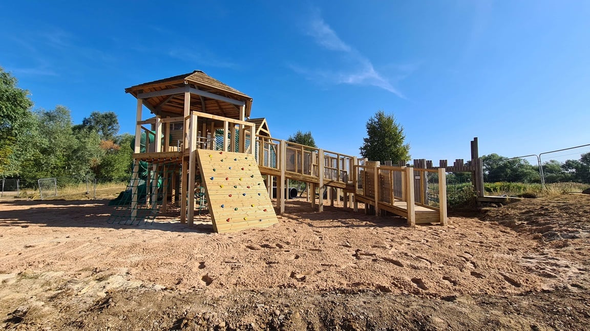 TWEM_Stanwick Lakes_hero