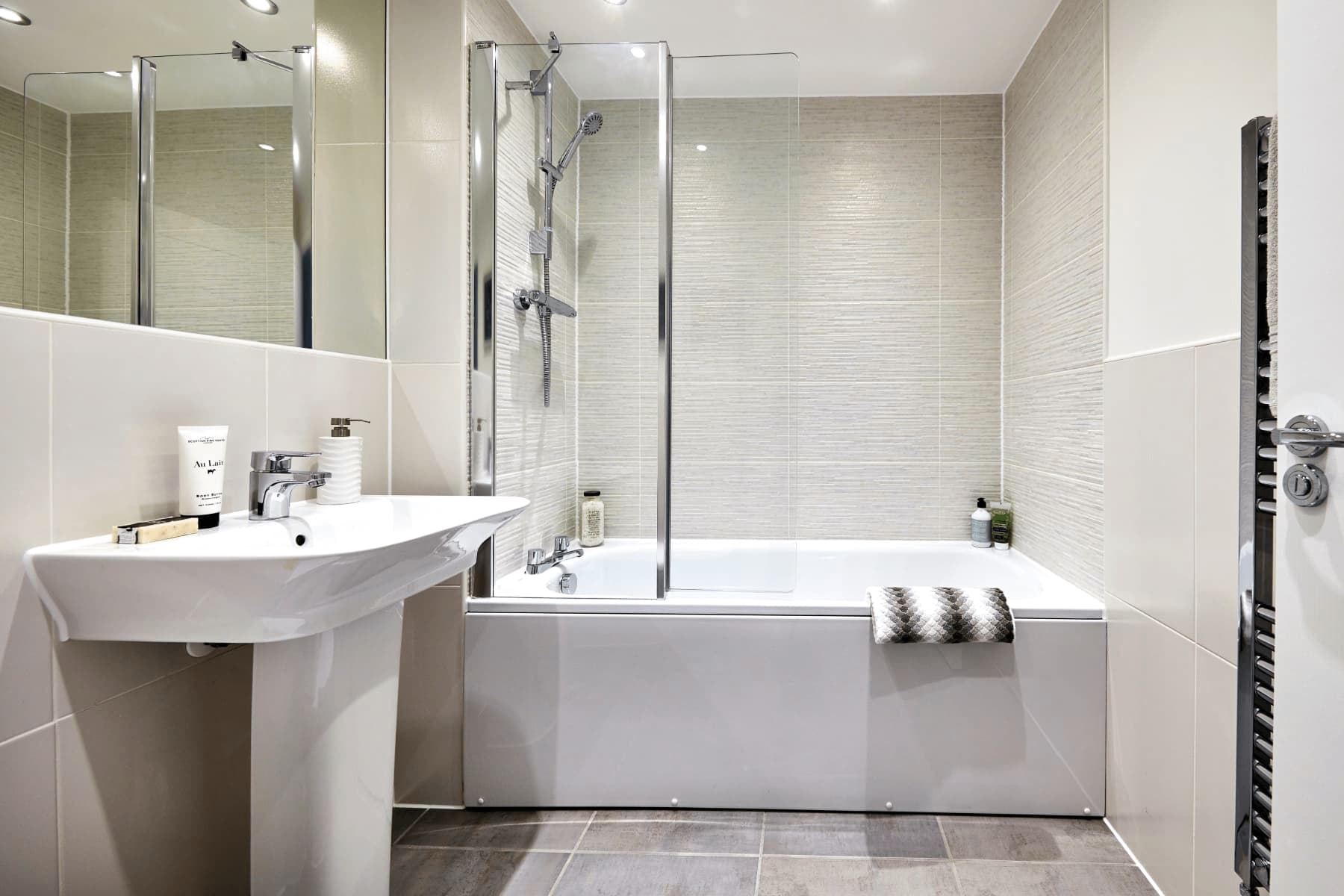 Bathroom with neutral palette