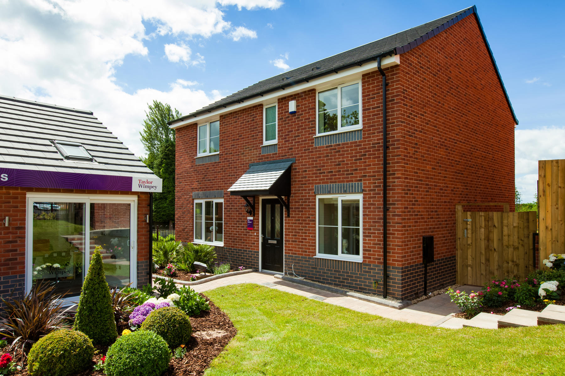 Milward Gardens - shelford - front garden