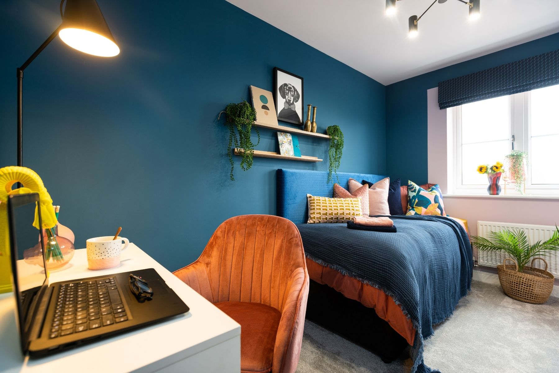 Example of a home office in a Taylor Wimpey home