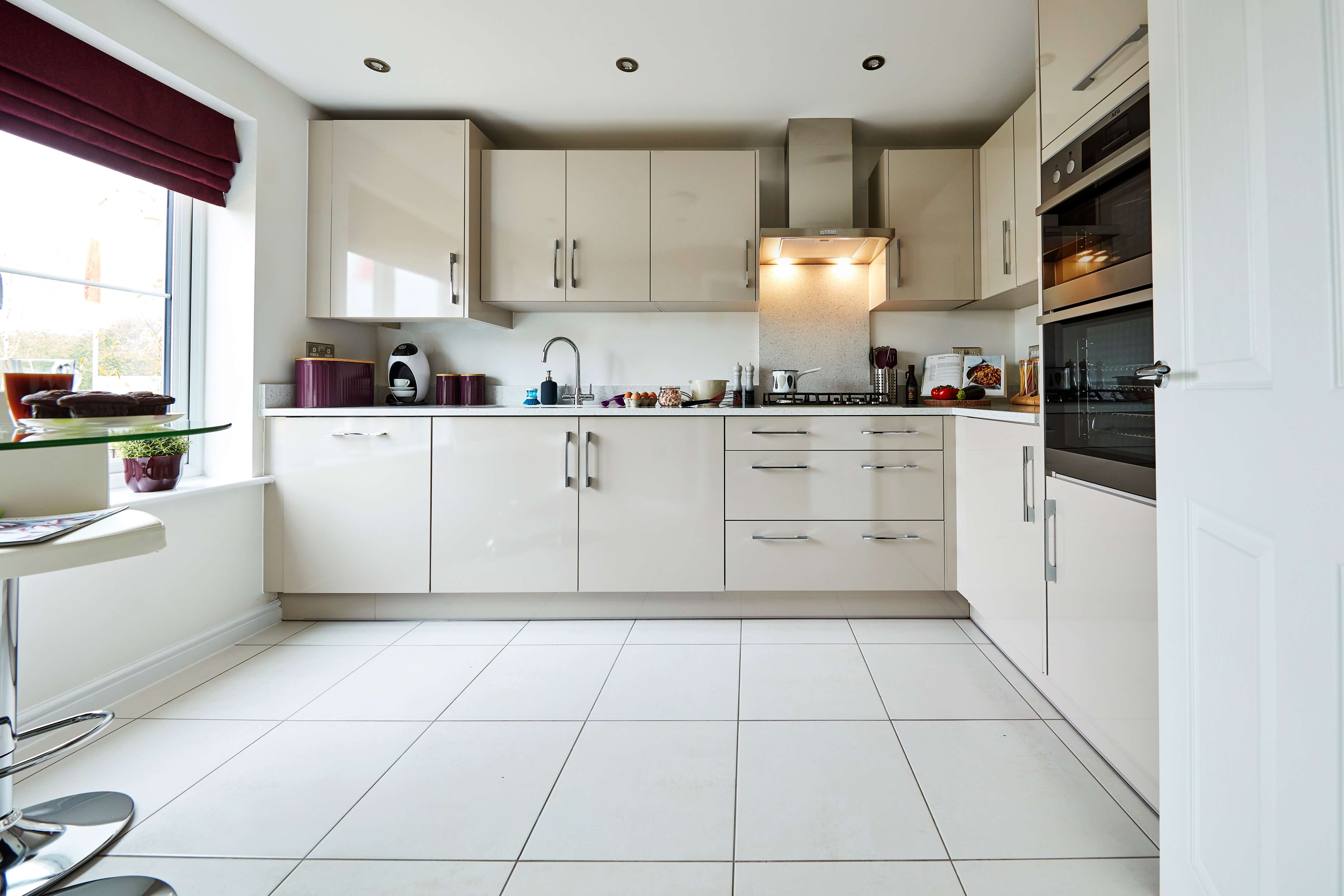 Kitchen with cream units