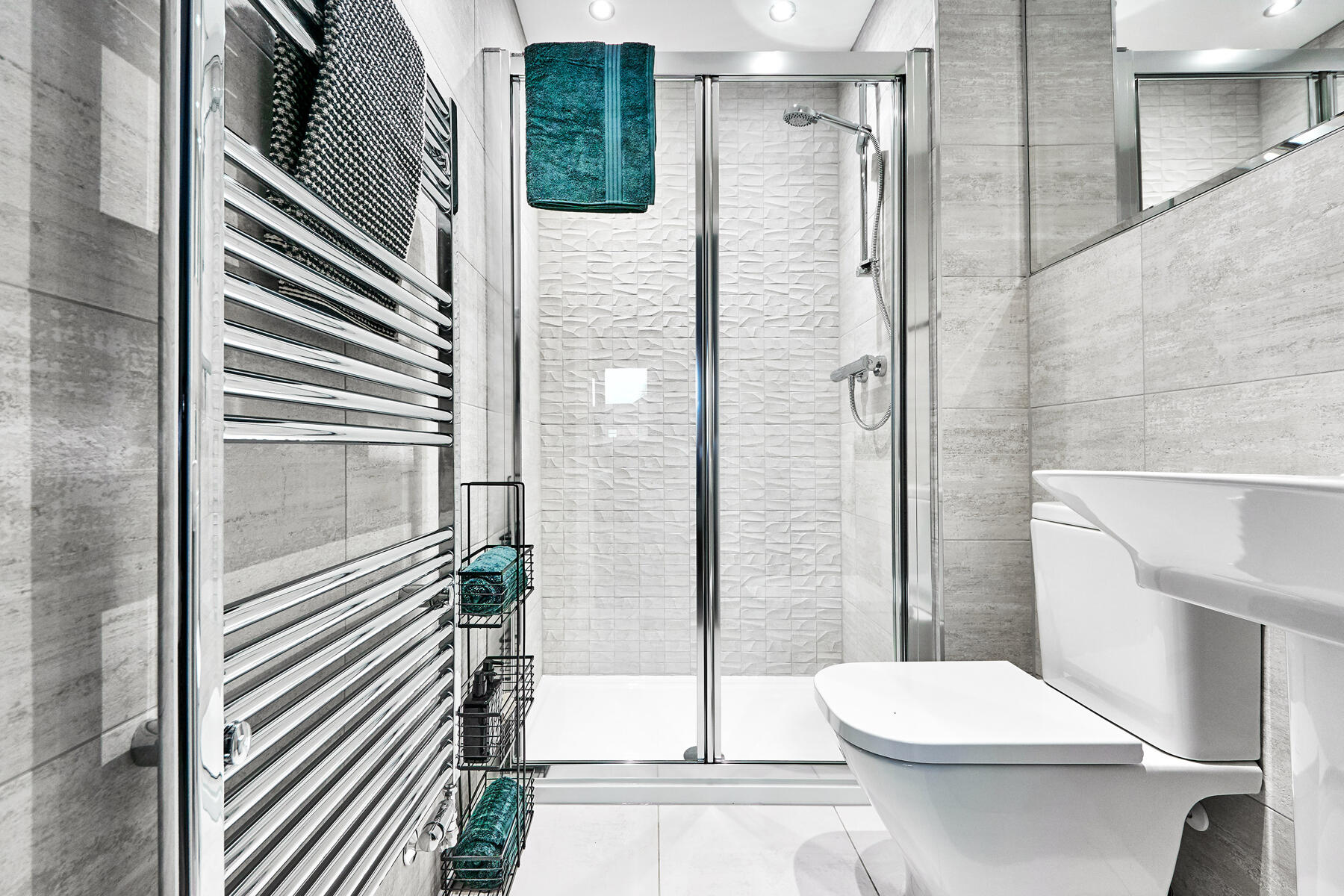 Ensuite