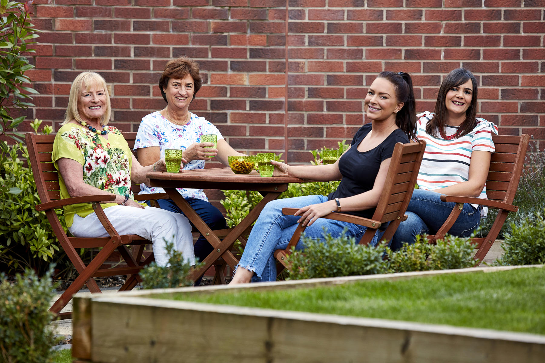 Community - people sitting and drinking together