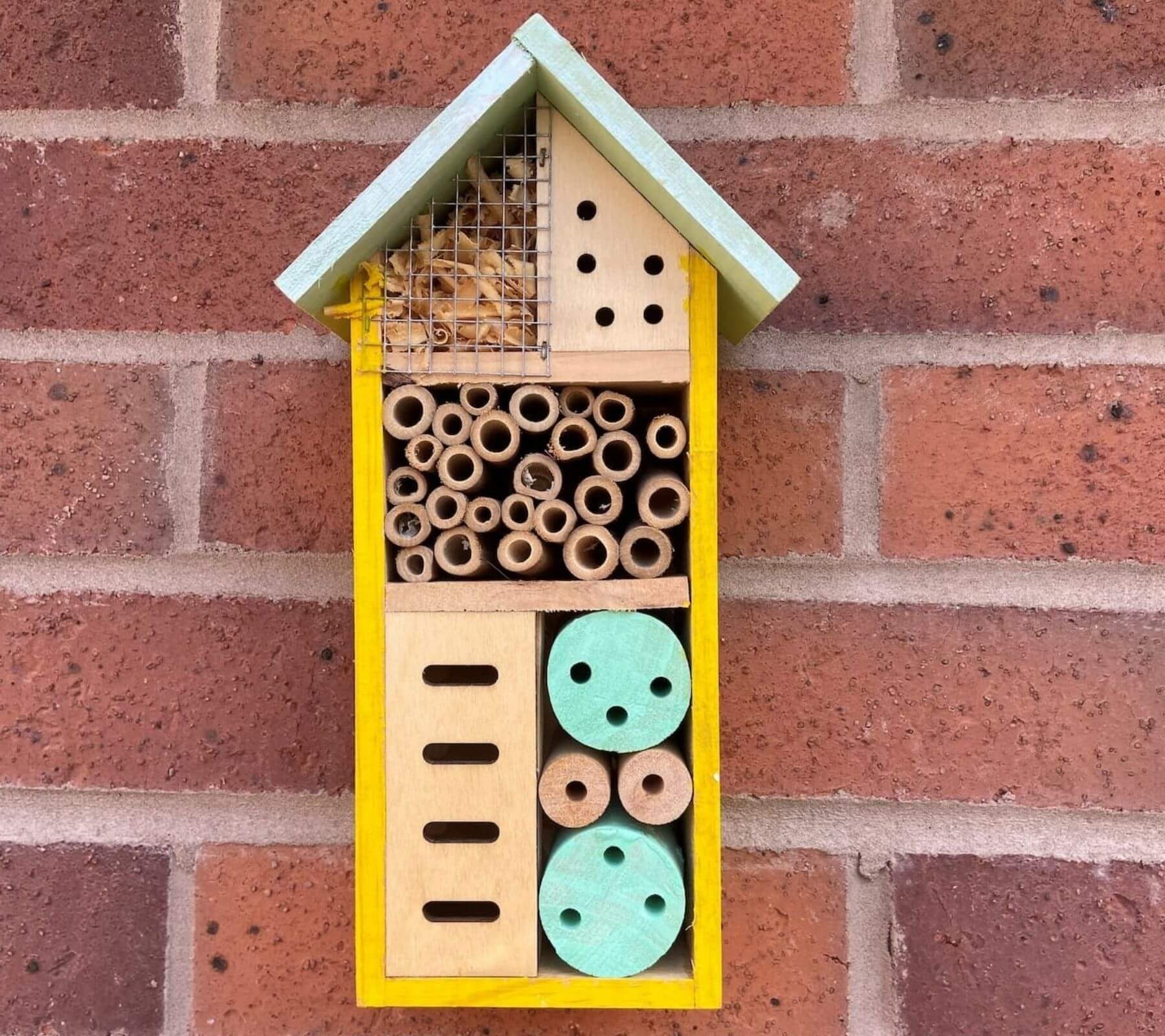 Bug hotels