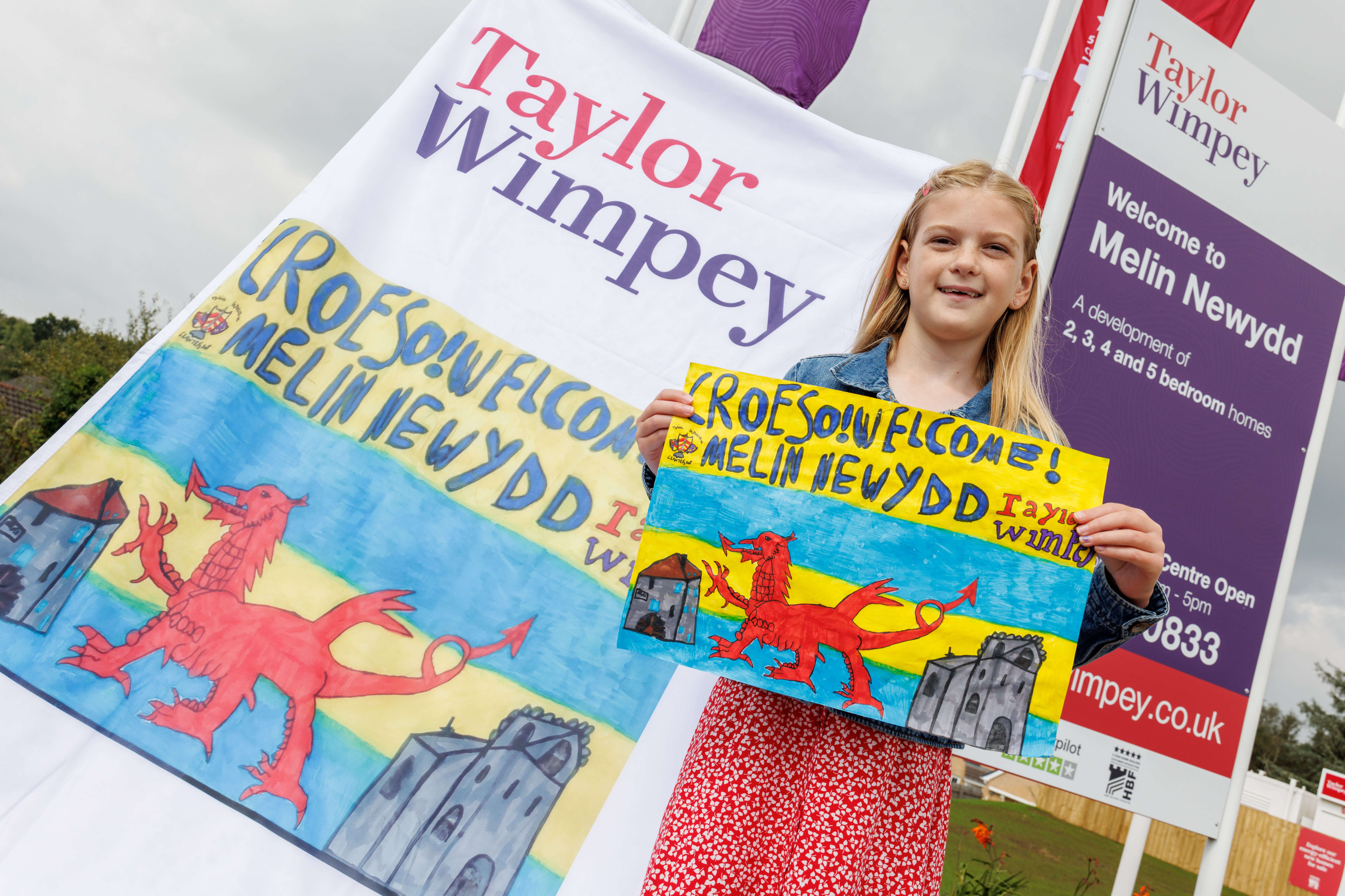 Miskin school pupils design flag for Melin Newydd