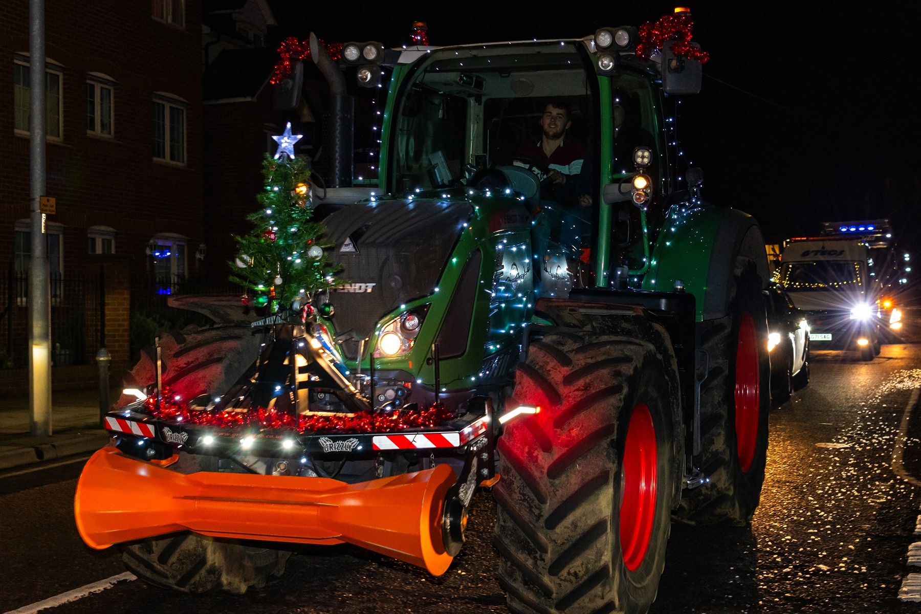 Farmers on Lights Christmas Tour 2