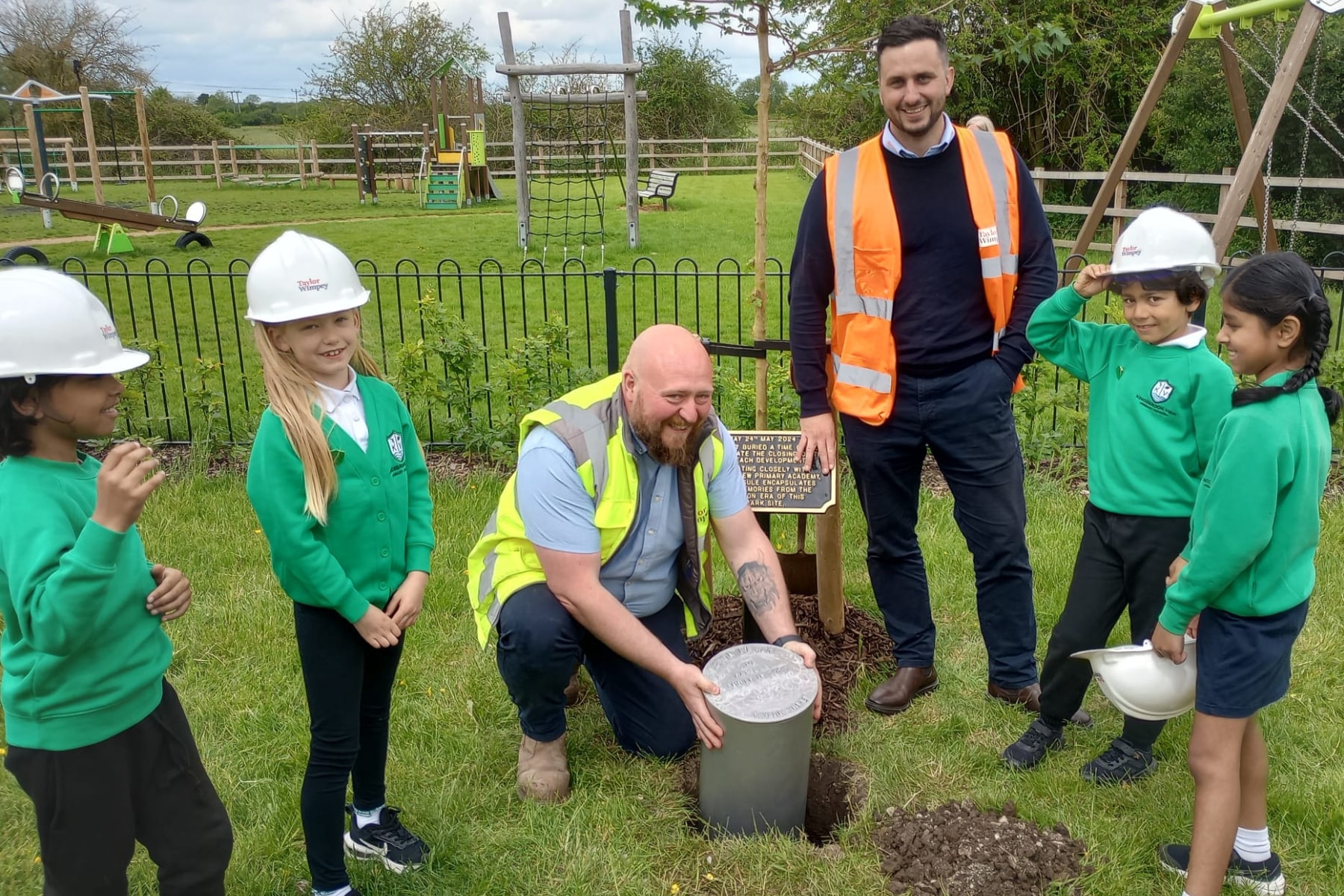 Kingsbrook View Primary Academy burying the time capsule