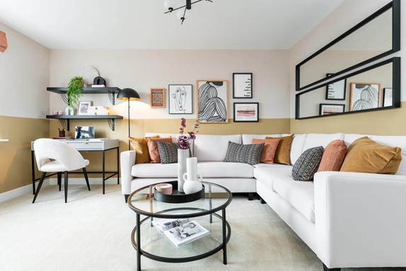 3 bedroom mid terrace