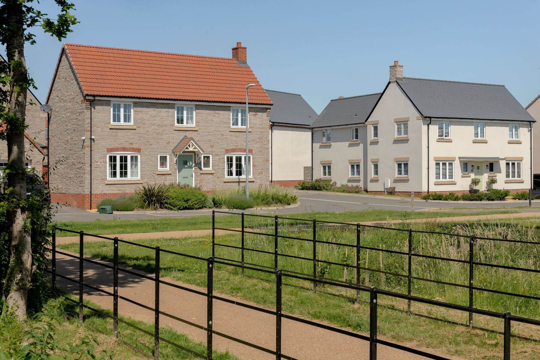 Streetscene at Lyde Green