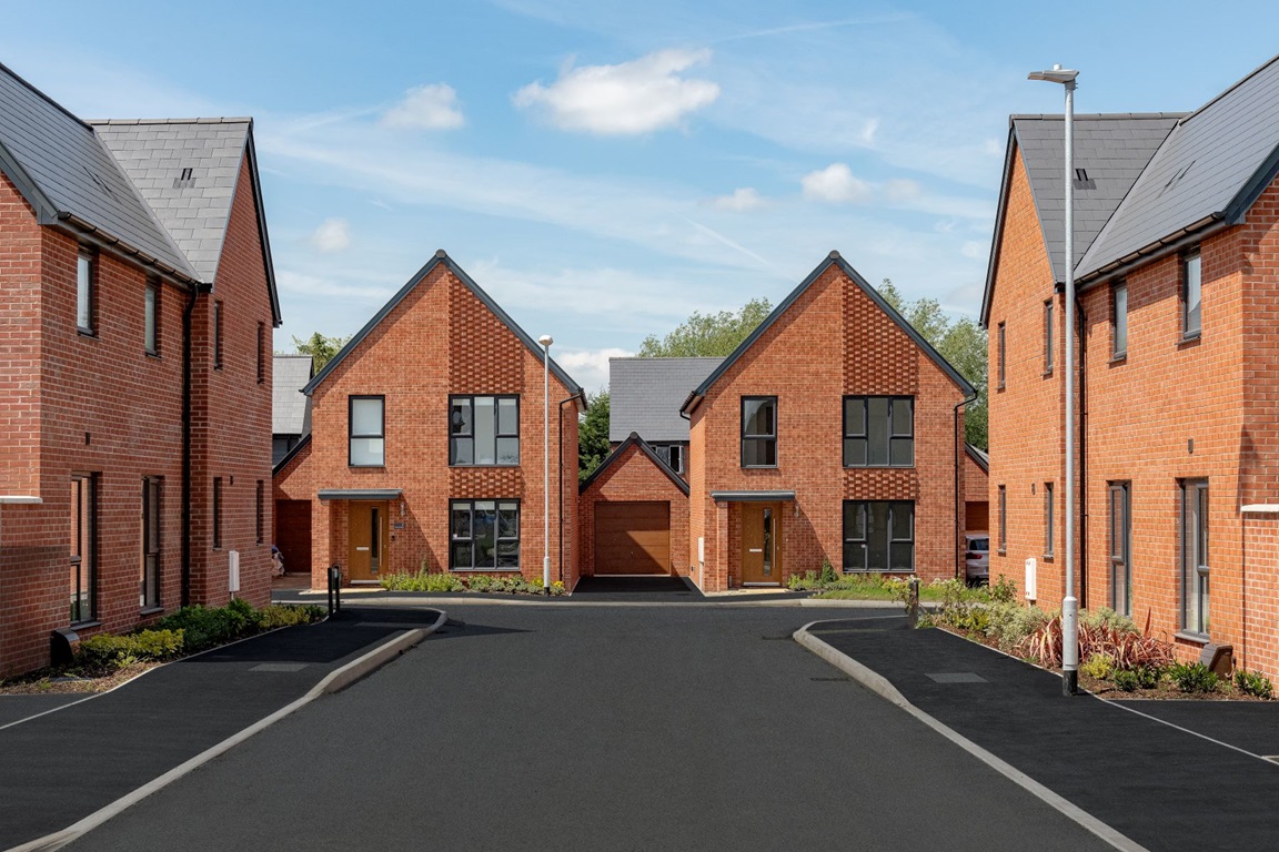 With a range of 2, 3 and 4 bedroom contemporary homes