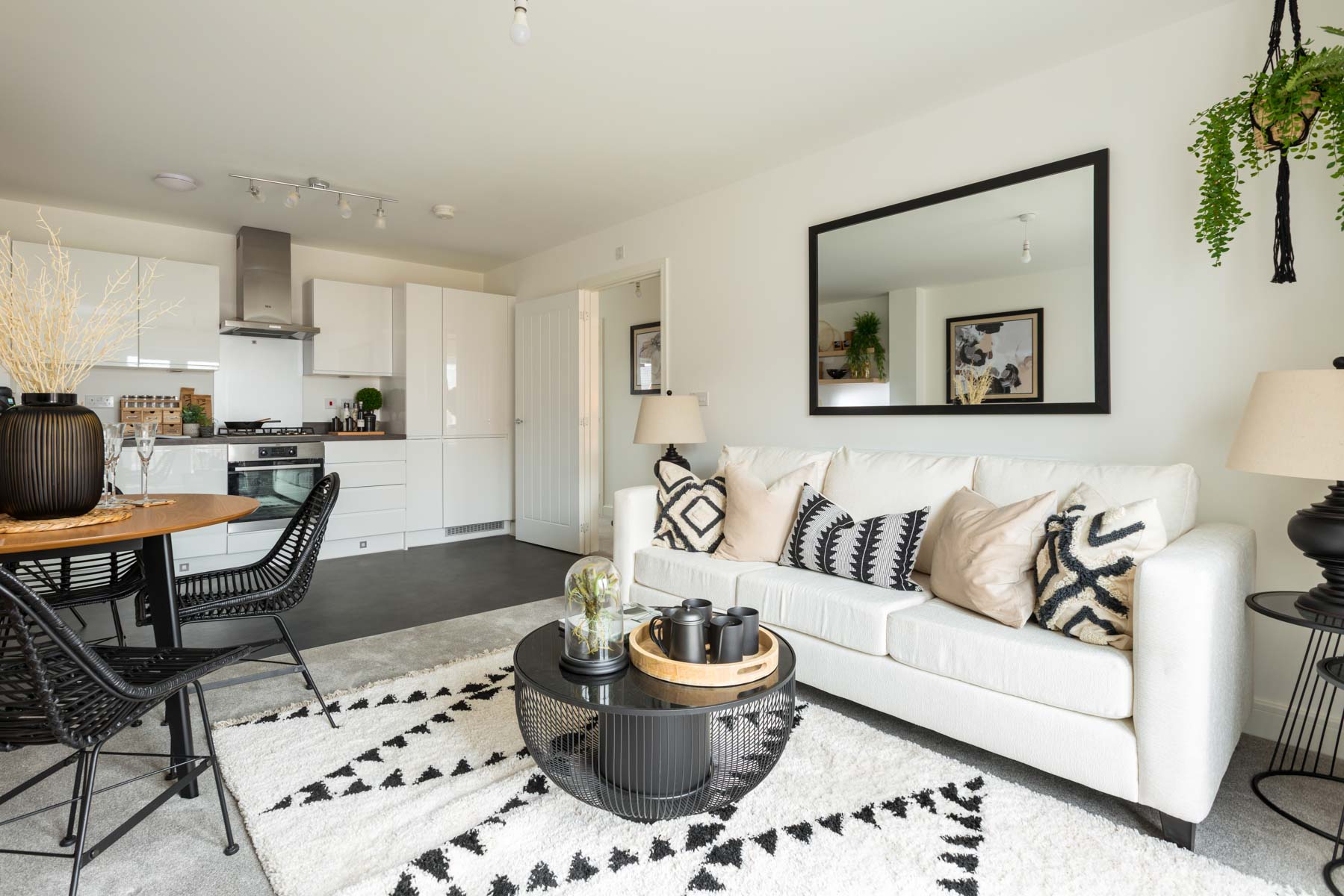 Lounge with kitchen