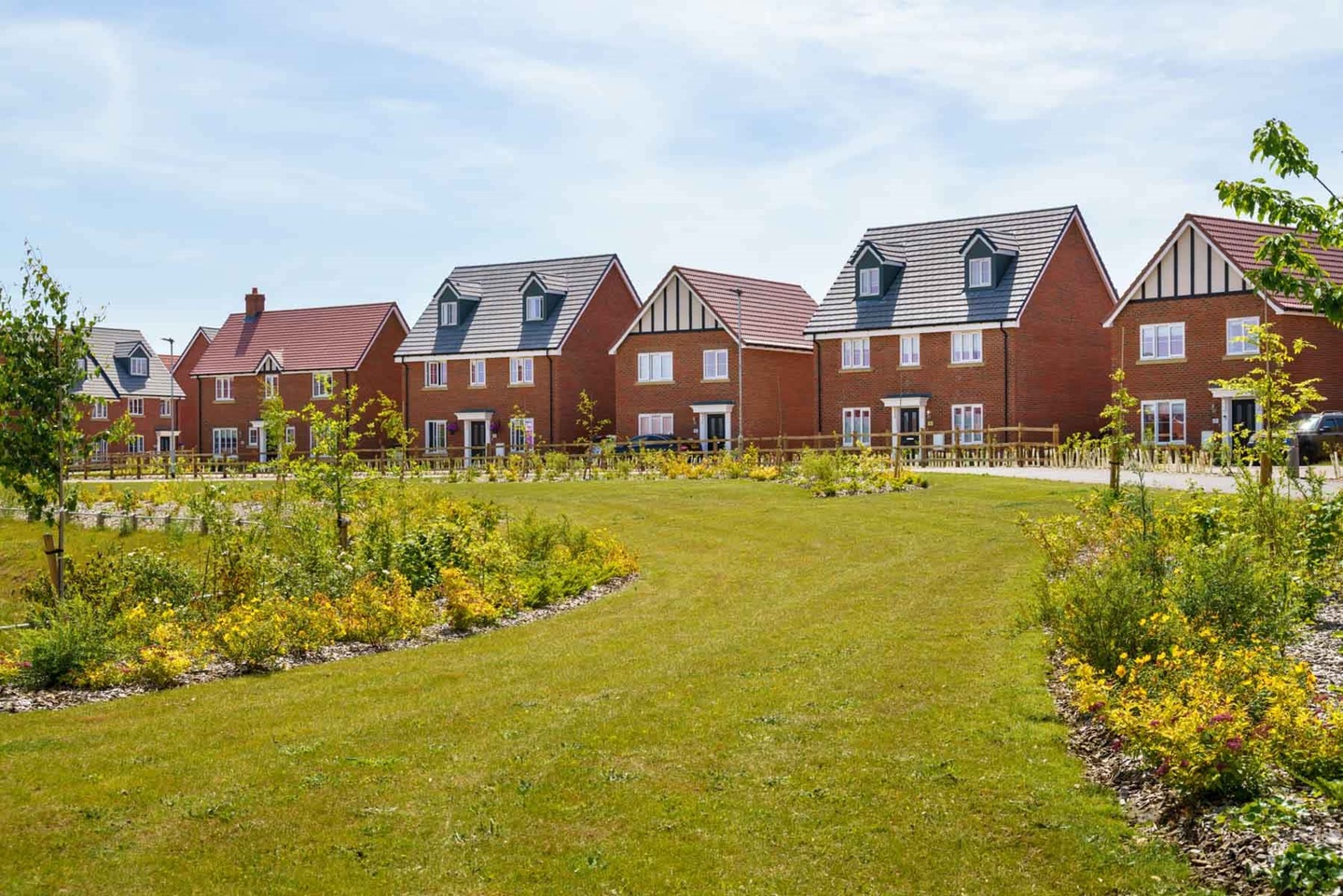 Lark Grange