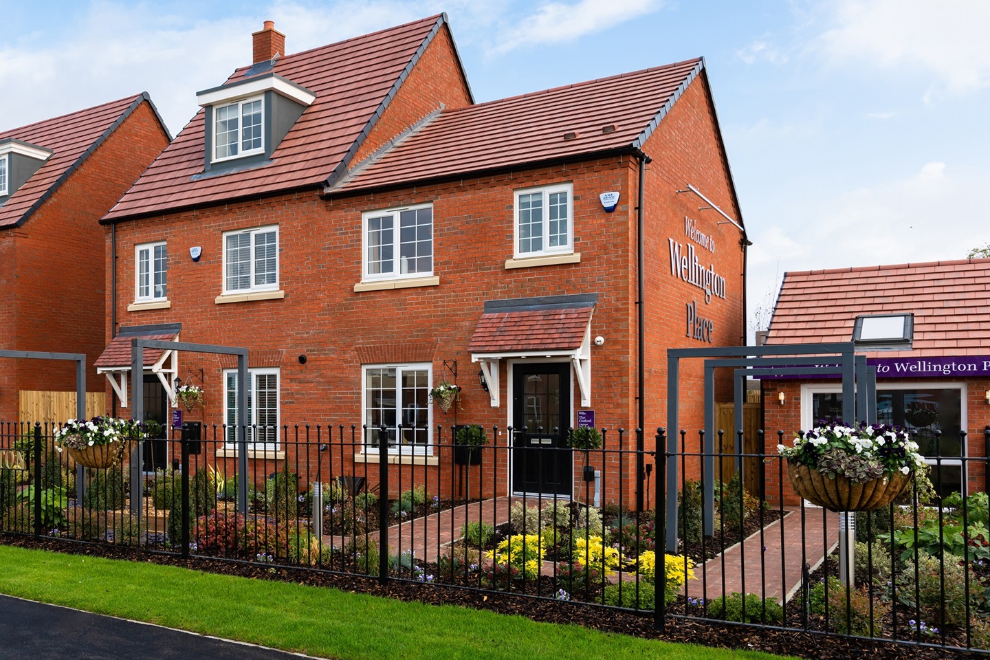 TW EM_Wellington Place_Gosford_Front Exterior